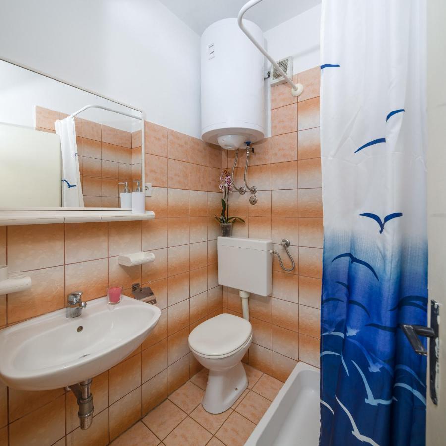 Beach Apartments "Bili Cvitak" ดูเช ภายนอก รูปภาพ